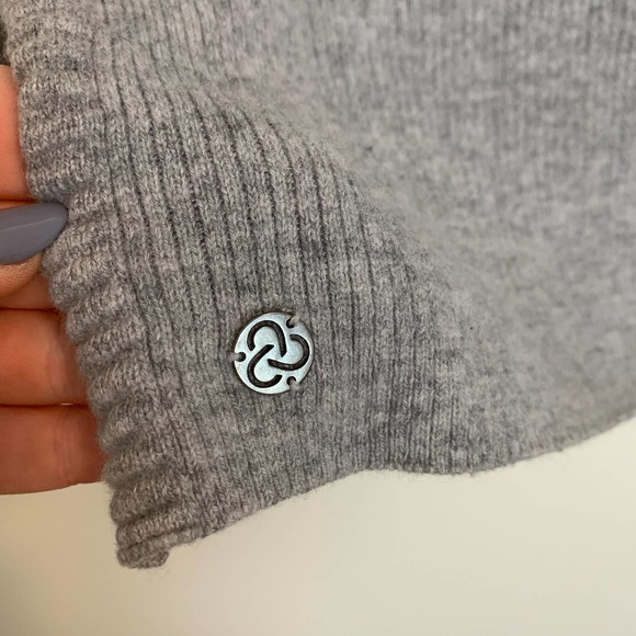 Zella Womens Long Sleeve Pullover Sweater Size XS Gray Wool Cashmere Ribbed - Picture 8 of 15